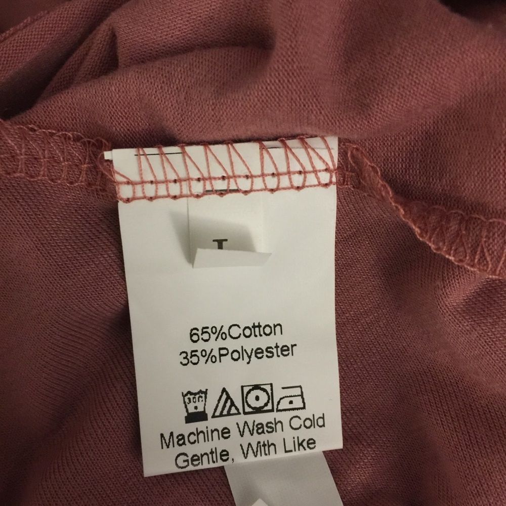 SHEIN Backless Sports Tee - Picture 3 of 5